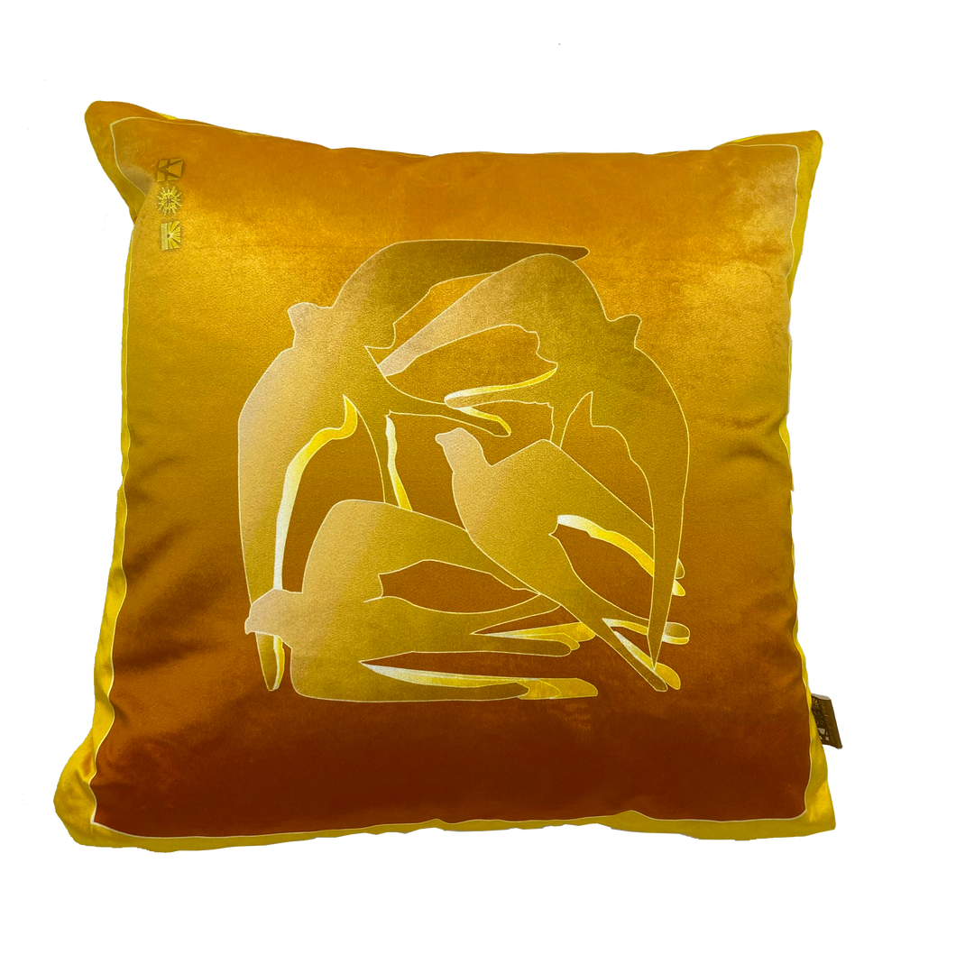 Swallows Wheel in Yellow & Orange Ombré on Shimmer Velvet