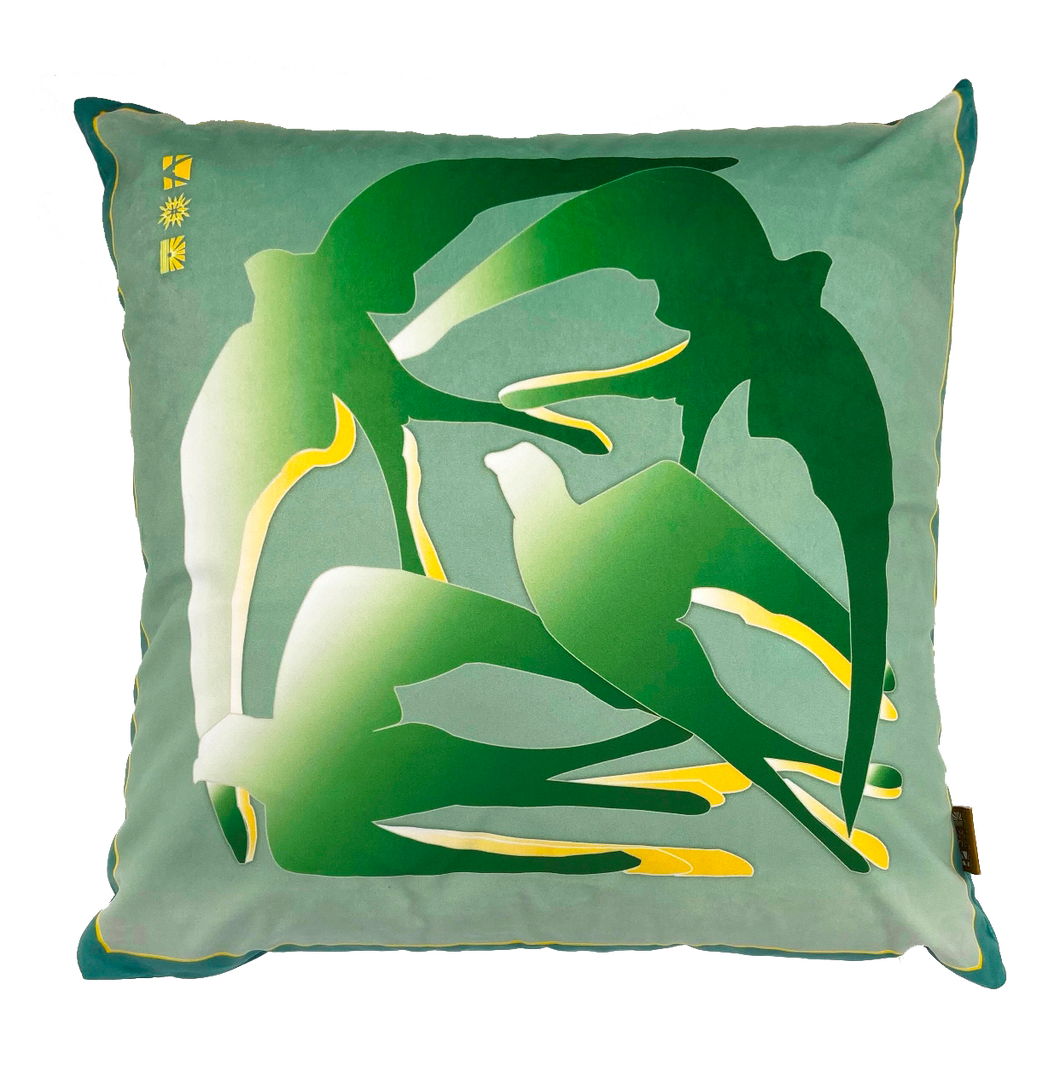 Swallows Wheel in Leaf Green & Sage Ombré on Velvet